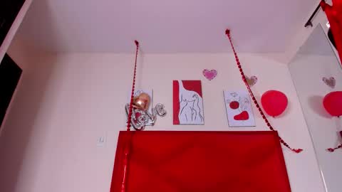 Snapshot of dakotaholand chatting on February 2026 09:11:02 PM dakotaholand online show from February 2026 09:11:02 PM