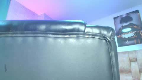 dakotarobbins_ online show from October 2025 09:23:02 PM