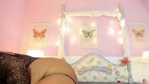Snapshot of dakotasexshow2 chatting on December 2024 08:00:01 PM Dakota Sex Show online show from December 2024 08:00:01 PM