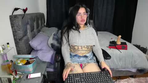 dakotatto online show from May 2026 04:25:01 PM