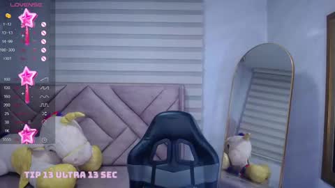 Snapshot of dakotha_v chatting on March 2025 06:47:02 AM Dakotha online show from March 2025 06:47:02 AM