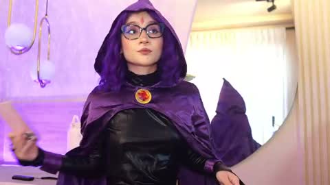 Dalia online show from June 2026 06:53:02 PM