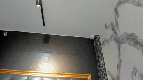 Dalay online show from November 2025 08:00:01 PM