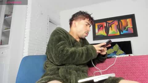 Snapshot of dalejandrov chatting on October 2025 10:07:02 PM online show from October 2025 10:07:02 PM