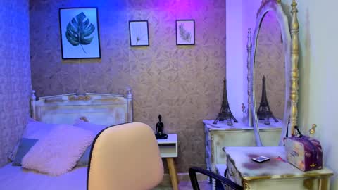 Snapshot of dali_collin chatting on September 2025 01:03:01 PM dali_collin online show from September 2025 01:03:01 PM