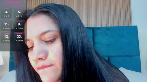 Violeta online show from June 2026 12:43:01 PM