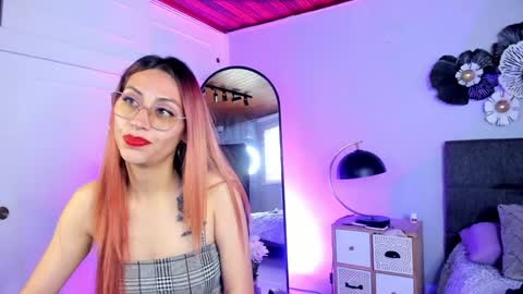 Dalia online show from January 2025 08:39:01 PM