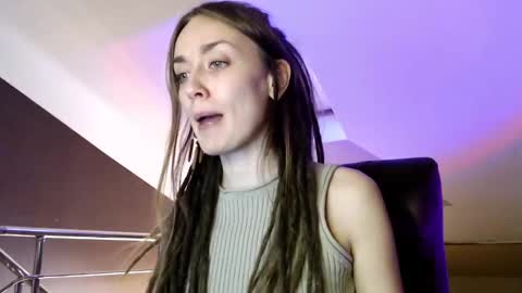 Snapshot of dalia_peach chatting on December 2024 10:07:01 AM Dalia online show from December 2024 10:07:01 AM