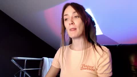 Snapshot of dalia_peach chatting on December 2024 01:25:02 PM Dalia online show from December 2024 01:25:02 PM