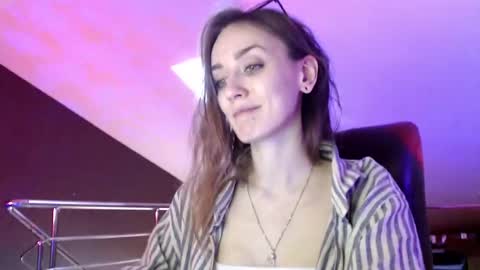 Snapshot of dalia_peach chatting on February 2025 09:30:01 AM Dalia online show from February 2025 09:30:01 AM