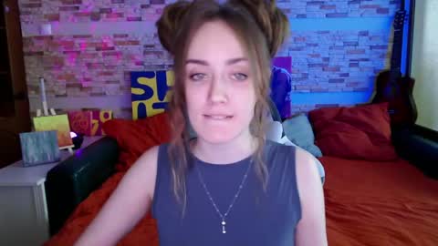 Dalia  online show from April 2026 10:43:02 AM