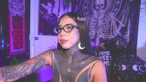 dalia_vorhees online show from April 2026 01:28:01 AM