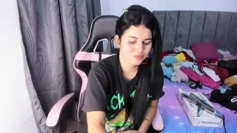 Snapshot of daliaapril22 chatting on July 2026 11:51:02 PM Dalia April online show from July 2026 11:51:02 PM