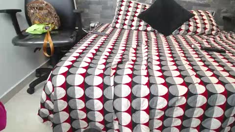 dalia dubey online show from October 2025 10:04:01 AM