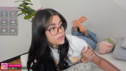 Snapshot of daliapunkt chatting on October 2025 11:03:02 PM Dalia online show from October 2025 11:03:02 PM