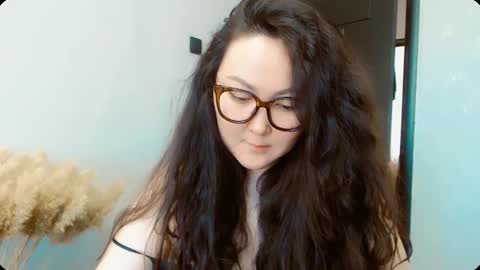 Dali online show from October 2025 06:22:02 AM