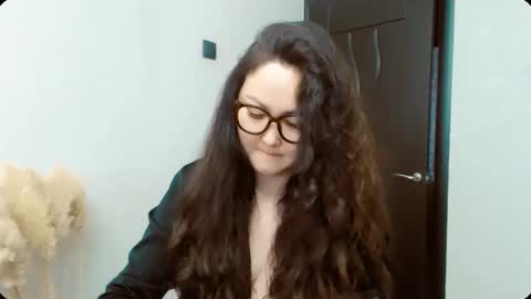 Dali online show from December 2025 03:57:01 AM