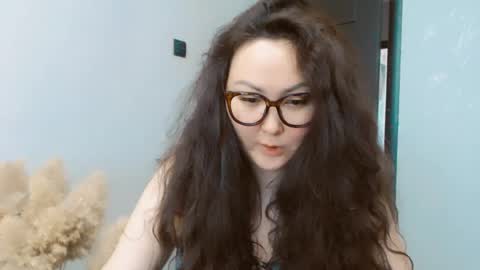 Snapshot of dalidayes chatting on June 2026 06:21:02 AM Dali online show from June 2026 06:21:02 AM