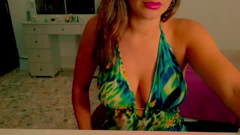 Snapshot of dalila_sexxx chatting on June 2026 03:51:02 AM Dalila online show from June 2026 03:51:02 AM