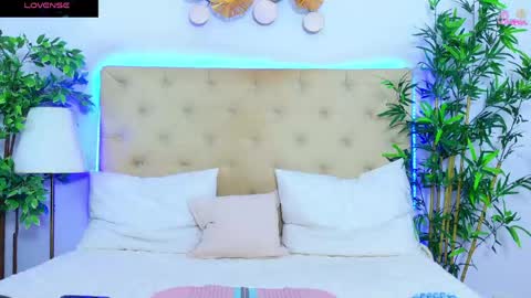 daliyaa_ online show from May 2026 12:21:02 PM