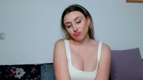 Maria online show from April 2026 09:05:01 PM