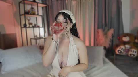 Dalyla online show from June 2026 01:15:01 PM