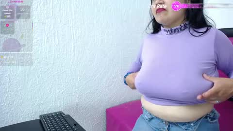 Snapshot of damary_s chatting on March 2025 03:53:02 AM DAMARYS online show from March 2025 03:53:02 AM