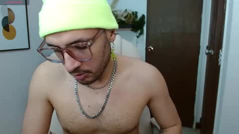 Damian Duarte online show from December 2025 10:25:01 PM