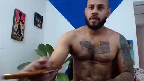 Snapshot of damian64436171 chatting on January 2025 05:13:02 PM damian64436171 online show from January 2025 05:13:02 PM