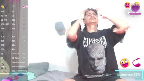 damian_and_camerum online show from April 2026 03:28:02 AM