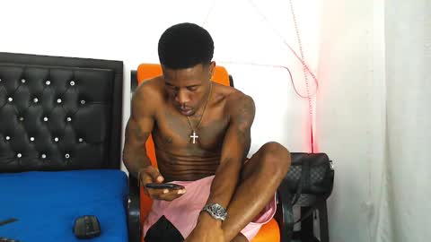 damian_hart_24cm online show from November 2025 03:11:01 PM