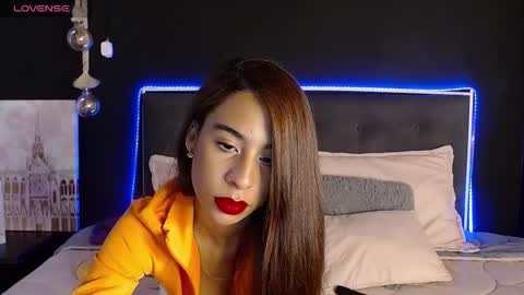 damian_n_lissa online show from February 2025 01:55:01 PM