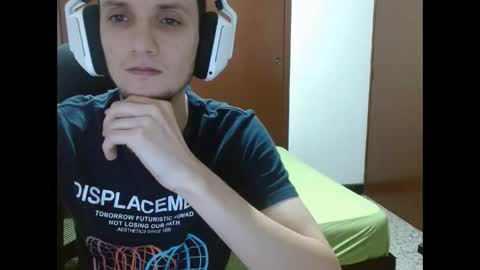 damian_player online show from January 2025 07:40:01 PM