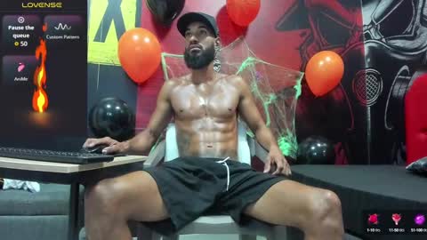 Snapshot of damian_shakur chatting on October 2025 12:06:01 PM damian_shakur online show from October 2025 12:06:01 PM