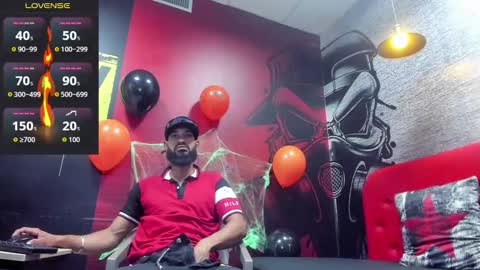 Snapshot of damian_shakur chatting on October 2025 11:21:01 AM damian_shakur online show from October 2025 11:21:01 AM