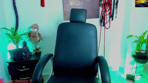 Snapshot of damian_torner chatting on January 2025 09:24:02 AM Damian torner online show from January 2025 09:24:02 AM