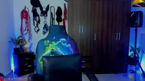 Snapshot of damian_torner chatting on January 2025 10:50:02 AM Damian torner online show from January 2025 10:50:02 AM