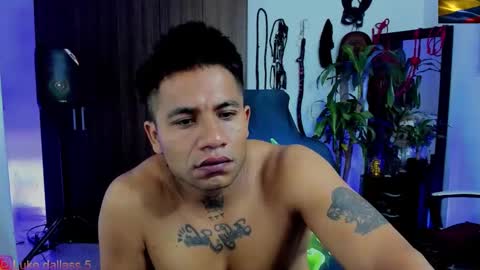 Snapshot of damian_torner chatting on March 2025 11:31:01 AM Damian torner online show from March 2025 11:31:01 AM