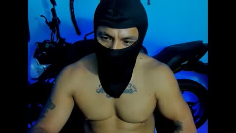 Snapshot of damian_torner chatting on October 2025 07:37:02 AM Damian torner online show from October 2025 07:37:02 AM