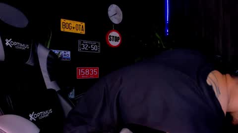 Snapshot of damiancox chatting on March 2025 10:02:02 PM Daamiancox online show from March 2025 10:02:02 PM