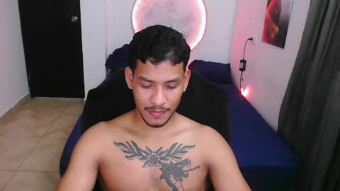 Snapshot of damiann_rees chatting on April 2026 03:34:01 AM instagram damiannreed. online show from April 2026 03:34:01 AM