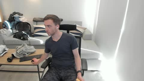 Snapshot of damiano007 chatting on February 2025 04:50:01 PM CockandLoad online show from February 2025 04:50:01 PM