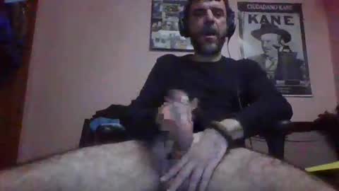 Snapshot of damianour chatting on December 2025 01:33:02 AM damianour online show from December 2025 01:33:02 AM