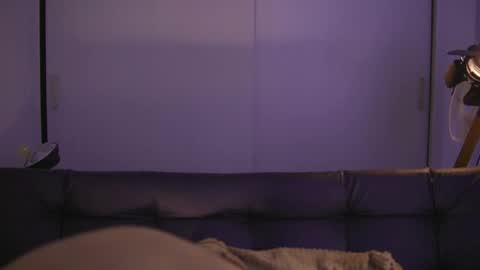 insta damn8   --------  online show from October 2025 02:50:02 PM