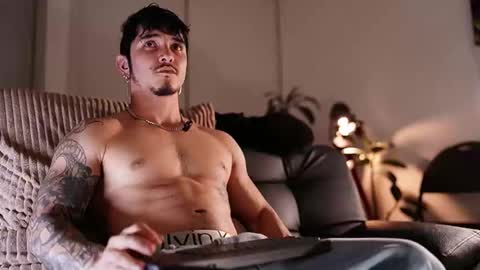 insta damn8   --------  online show from February 2026 11:54:01 PM