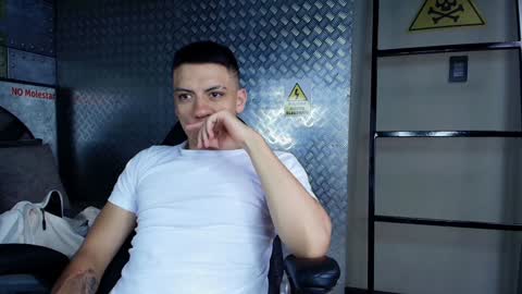 Damian Phill online show from January 2025 07:18:02 PM