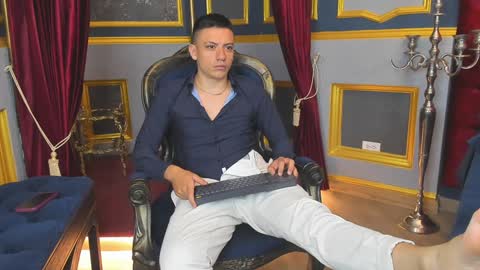 Damian Phill online show from January 2025 08:48:02 PM