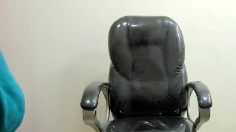 LIAM online show from October 2025 07:22:02 PM