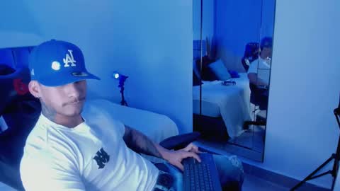 Snapshot of dammianmilleroficial chatting on October 2025 11:02:01 PM INSTAGRAM DAMMIANMILLEROFICIAL online show from October 2025 11:02:01 PM