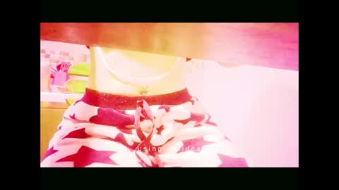 Sophie online show from February 2025 12:50:02 PM